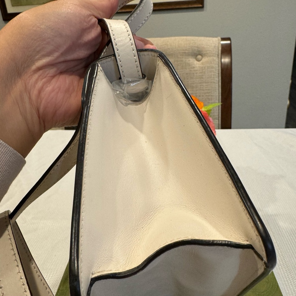 Authentic Gucci Sylvie small bag - Picture 16 of 16